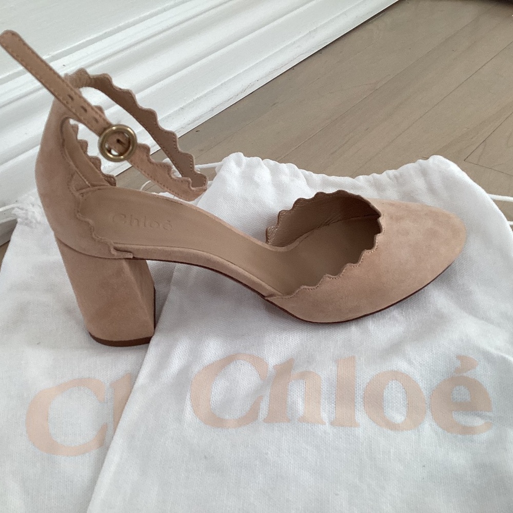 Chloe Tan Scalloped Heels
